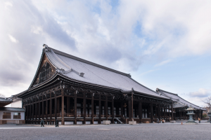 松本氏が所属する浄土真宗本願寺派の総本山、西本願寺(京都市下京区)